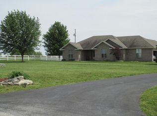 1610 E 460th Rd, Bolivar, MO 65613