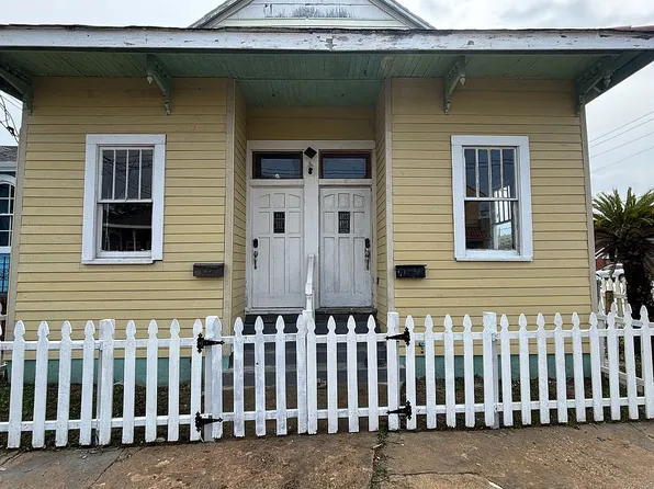934-36 Verret St, New Orleans, LA 70114