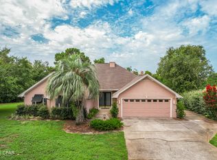 203 Bunker Ln, Panama City Beach, FL 32408