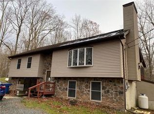 105 White Birch Rd, Lehighton, PA 18235