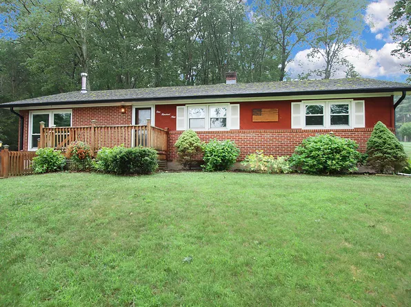 109 Pinnacle Road, Ellington, CT 06029