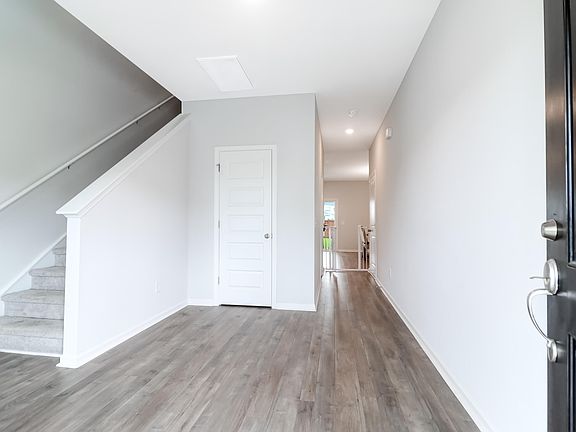 2nd image of 126 Whisper Dr