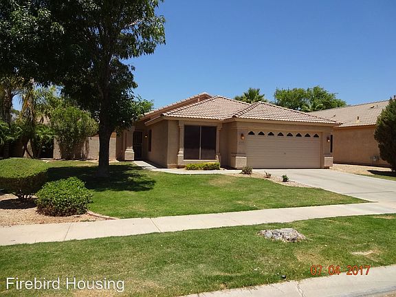 2nd image of 1894 W Canyon Way