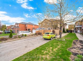 79 Pressed Brick Dr, Brampton, ON L6V 4K5