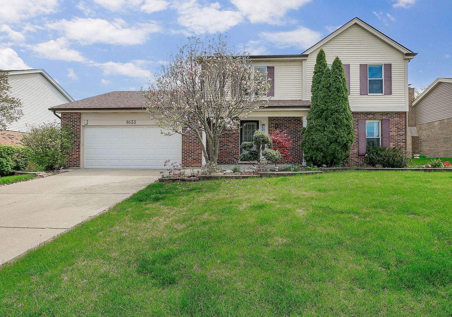 8133 Meadowwood Ave, Woodridge, IL 60517 Zillow