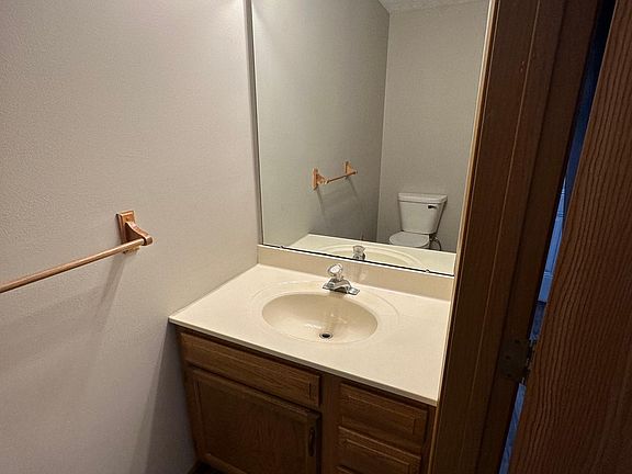 2nd image of 1540 Hawk Cir APT D