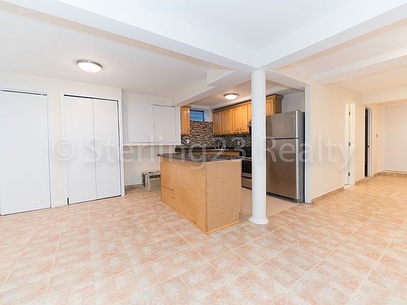 3rd image of 2009 23rd St #1