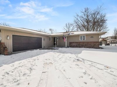 943 Pawnee Dr, Crown Point, IN, 46307