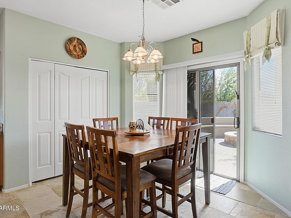 4th image of 29391 W AMELIA Avenue