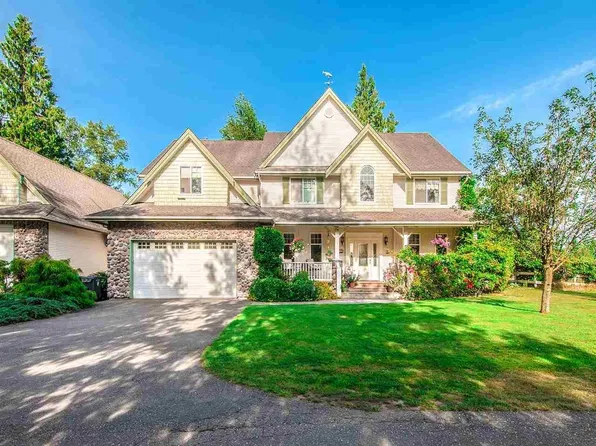 2552 207th St, Langley, BC V2Z 2B5