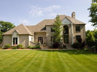 5141 Mountain Ridge Dr NE, Ada, MI 49301