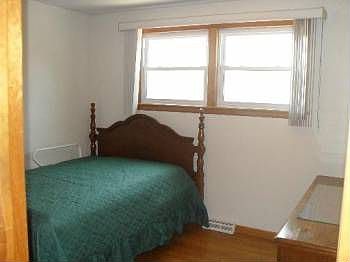 5th image of 3647 Sarah St