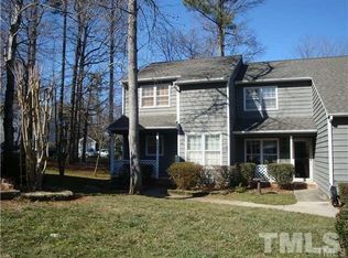 150 Lake Hollow Cir, Cary, NC 27513