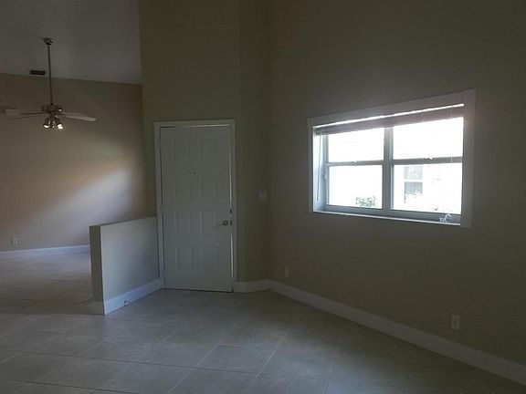 4th image of 3701 SW Whispering Sound Dr