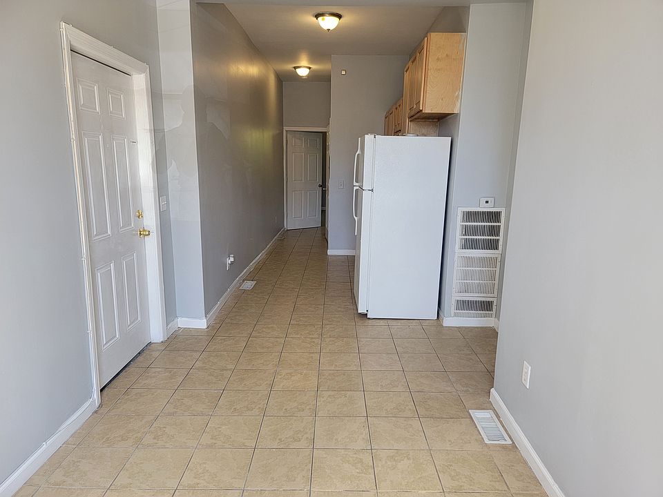 2nd image of 1310 14th St Suite 71E