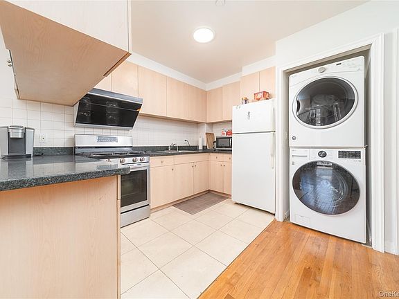 5th image of 146-14 35th Avenue #5A