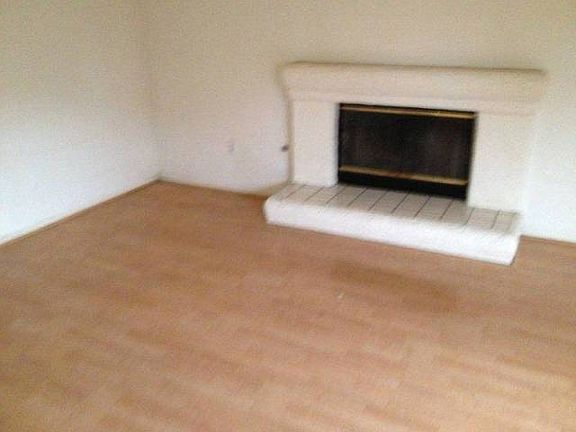 5th image of 13564 Brandon Ct