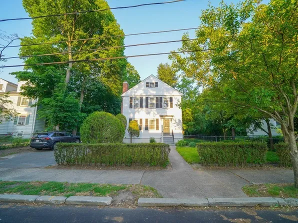 52-54 Hatfield Rd, West Newton, MA 02465