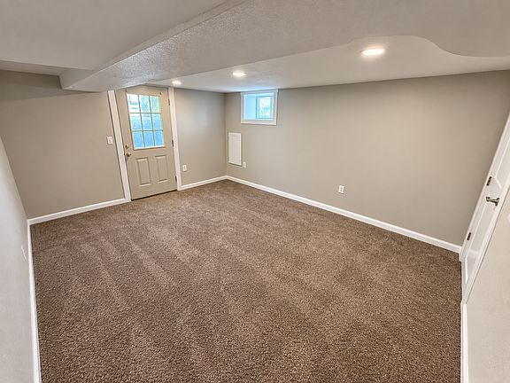 3rd image of 540 10th St Unit B