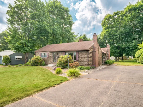 66 Concord Circle, Wethersfield, CT 06109