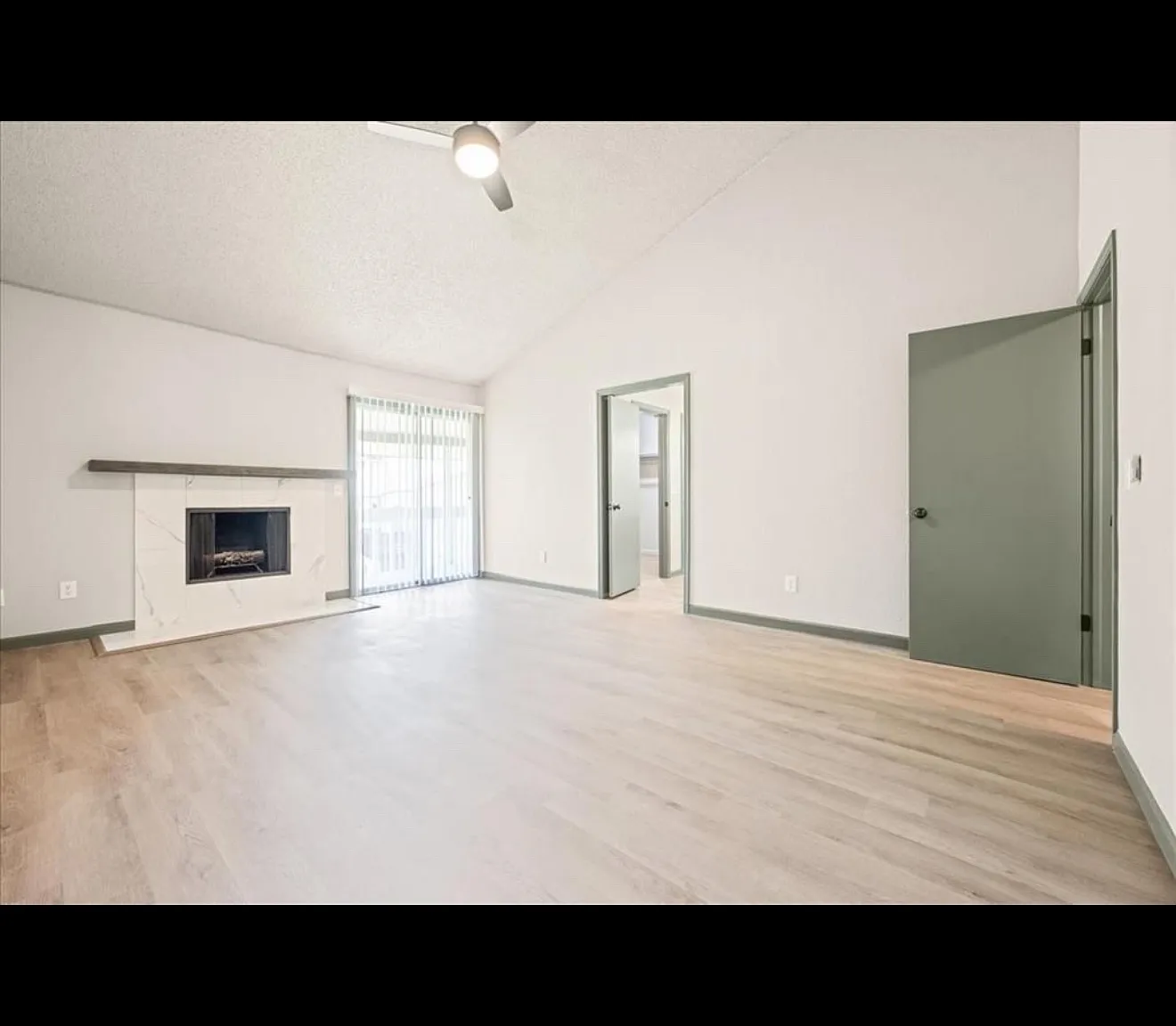 3 bed, 2.5 bath, 1892 sqft, $750 — Photo 2