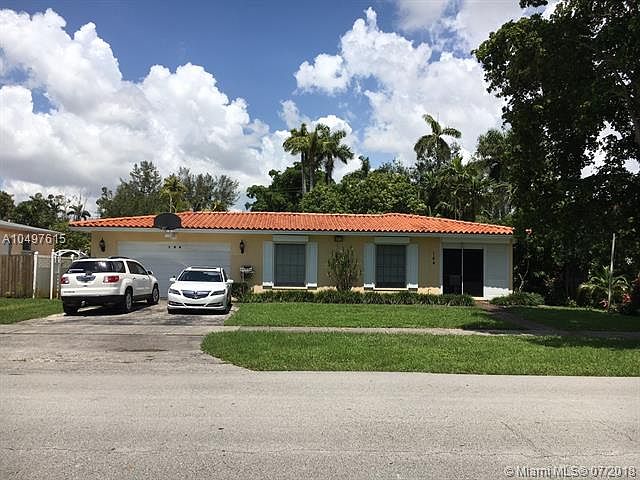 1st image of 164 Palmetto Dr