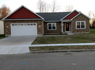 1327 Kingsgate Rd, Springfield, OH 45503