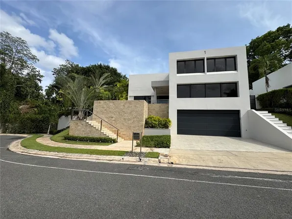 9 Palma Real Estancias De Torrimar, Guaynabo, PR 00966