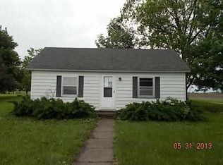 445 S Constitution Rd, Colchester, IL 62326