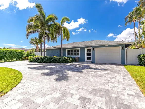 1035 Avocet Road, Delray Beach, FL 33444