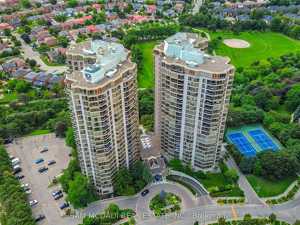 55 Kingsbridge Garden Cir #2305