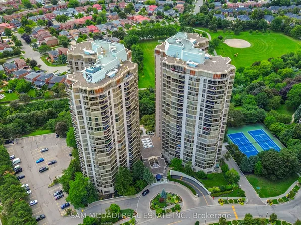 55 Kingsbridge Garden Cir #2305, Mississauga, ON L5R 1Y1