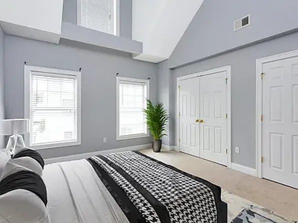 5 Camp Ave #5E, Stamford, CT 06907