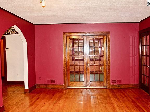 4th image of 429 E 16th Ave