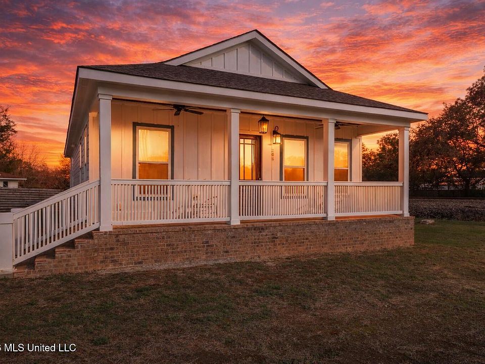 1st image of 306 Cowan Rd