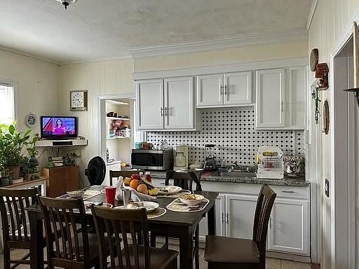 2nd image of 70 Armington Ave