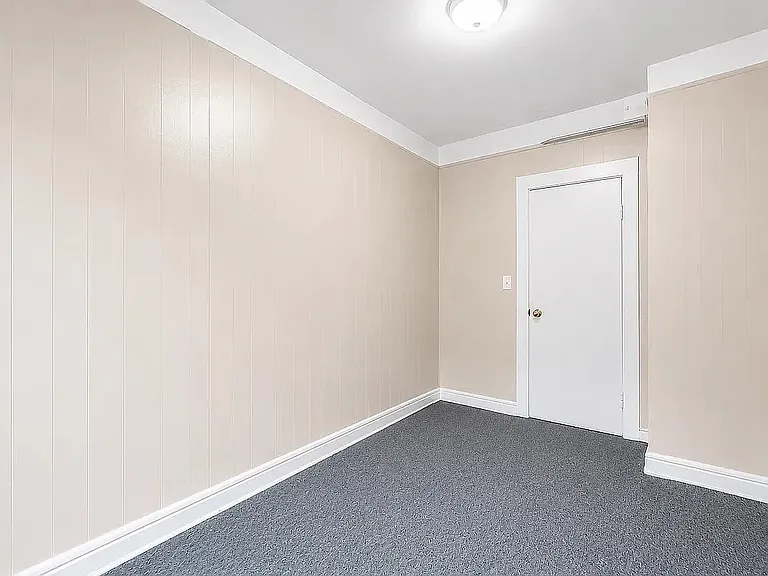 880 Bryant Ave #C2C — Photo 5