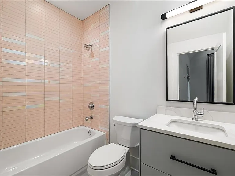 2742 Winding Ln NE — Photo 36