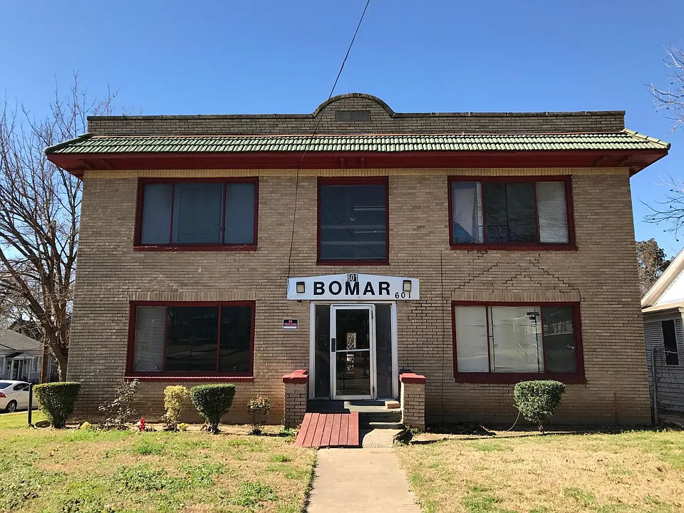 601 N Marsalis Ave
