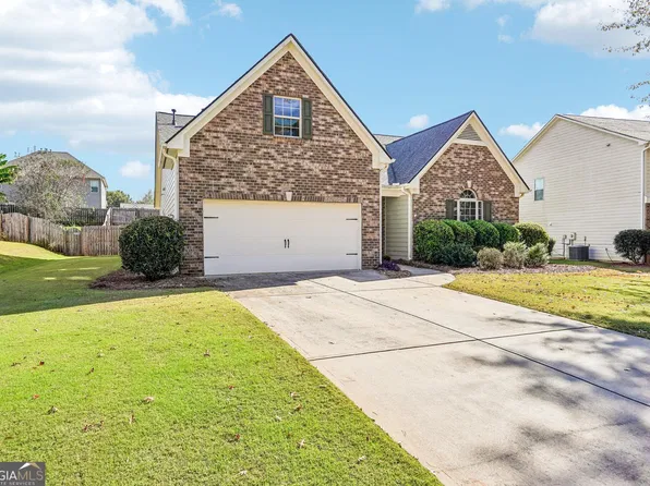 5645 Livingston Ct, Cumming, GA 30028