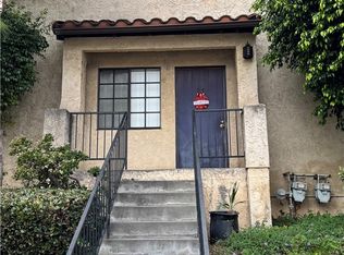 121 W 9th St APT 25, Azusa, CA