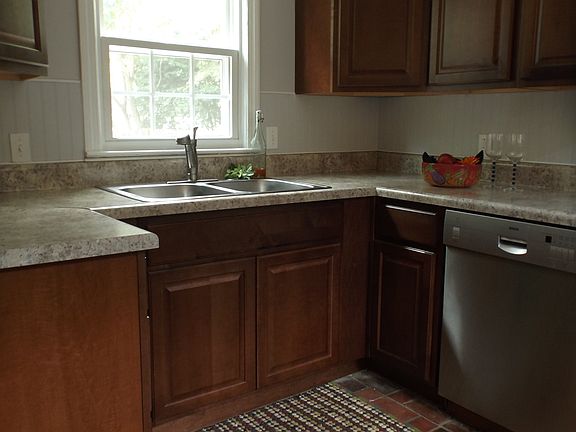 5th image of 62 Cedar Knl