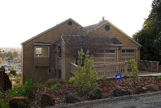 1st image of 7645 Hillmont Dr