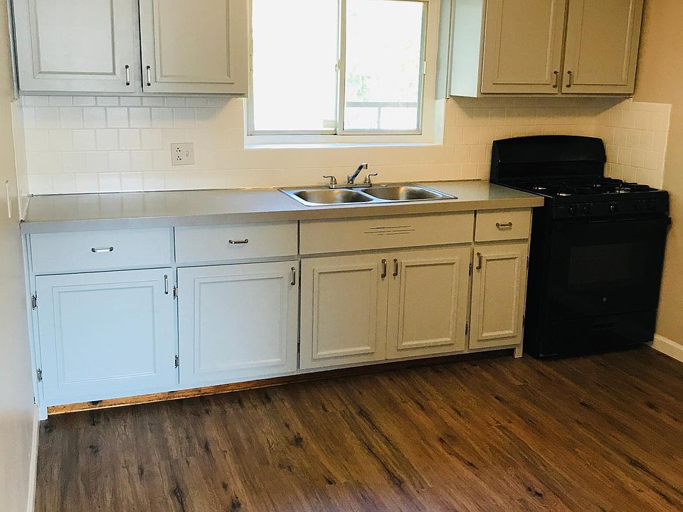 1st image of 335 Buffalo St #3