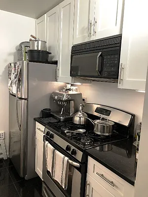 Rented by RSNY Realty | media 30