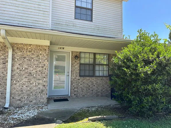 1416 E O St, Russellville, AR 72801