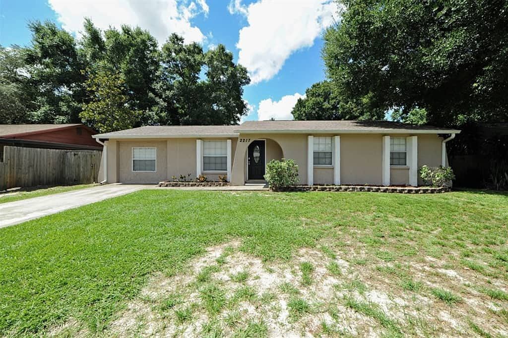2217 Selkirk St, Valrico, FL 33594 Zillow
