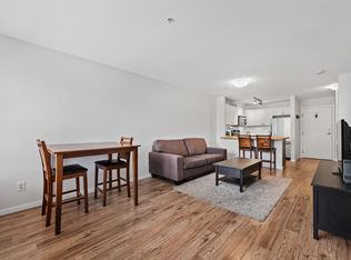 315 Knox St #312, New Westminster, BC V3L0B5