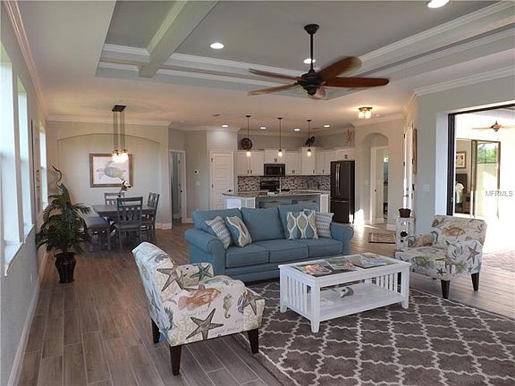 4th image of 100 Cabana Way