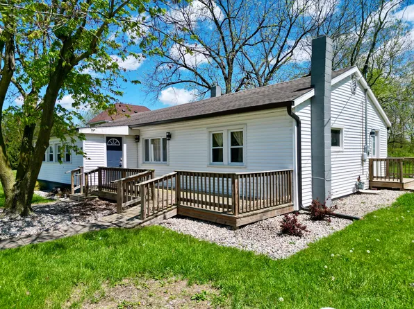 505 S 31st St, Elwood, IN 46036